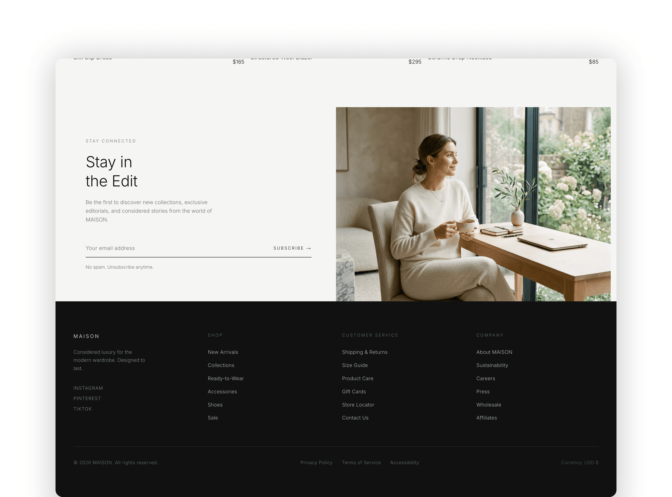 Product details page showing a high-resolution image gallery, size options, description and expandable product details accordion